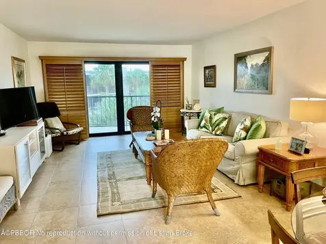 3605 S Ocean Boulevard S South Palm Beach FL 33480