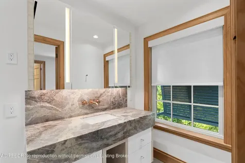 239 Emerald Lane Palm Beach FL 33480