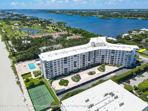2295 S Ocean Boulevard Palm Beach FL 33480