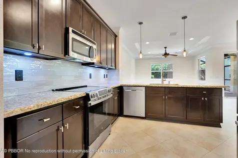 4559 Cadiz Circle Palm Beach Gardens FL 33418