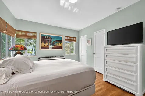 381 S Lake Drive Palm Beach FL 33480