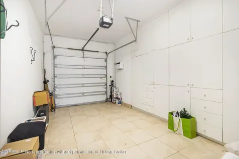 224 Phipps Plaza Palm Beach FL 33480