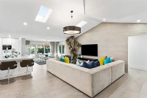 820 N Atlantic Drive Lantana FL 33462