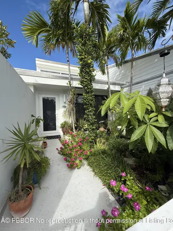 2272 S Ocean Boulevard Palm Beach FL 33480