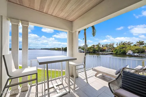 209 Evans Lane Manalapan FL 33462