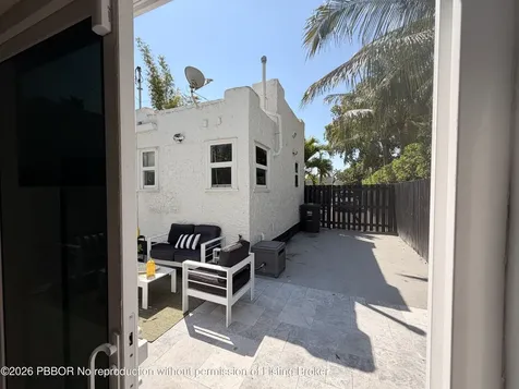 525 Westwood Road West Palm Beach FL 33401