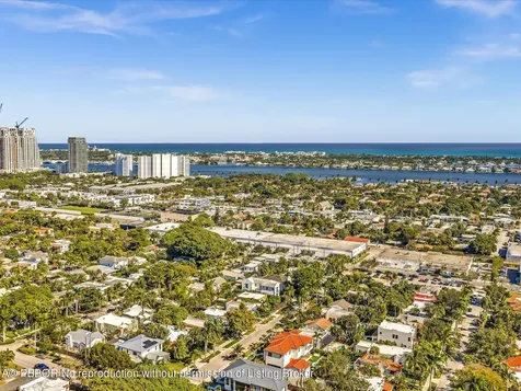 525 Westwood Road West Palm Beach FL 33401