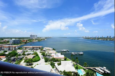2650 Lake Shore Drive Riviera Beach FL 33404