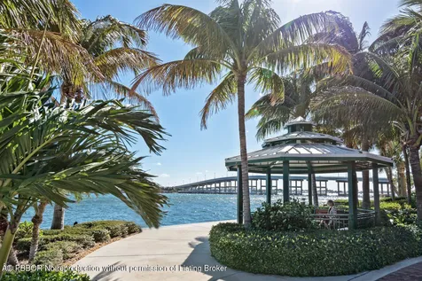 2650 Lake Shore Drive Riviera Beach FL 33404