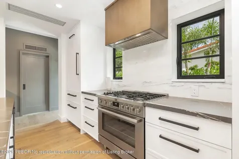263 Alhambra Place West Palm Beach FL 33405