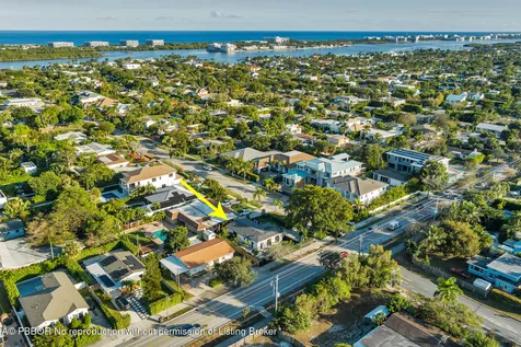 263 Alhambra Place West Palm Beach FL 33405