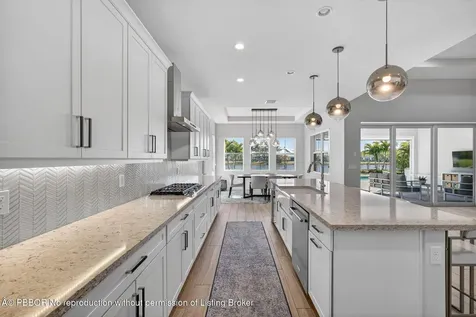 9221 Crestview Circle Palm Beach Gardens FL 33412