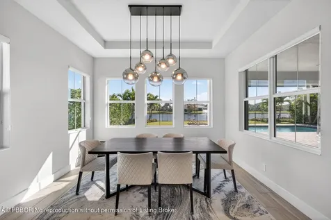 9221 Crestview Circle Palm Beach Gardens FL 33412