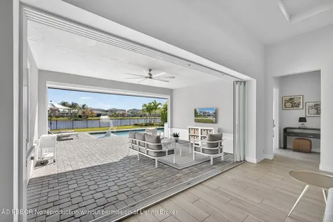 9221 Crestview Circle Palm Beach Gardens FL 33412