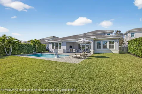 9221 Crestview Circle Palm Beach Gardens FL 33412