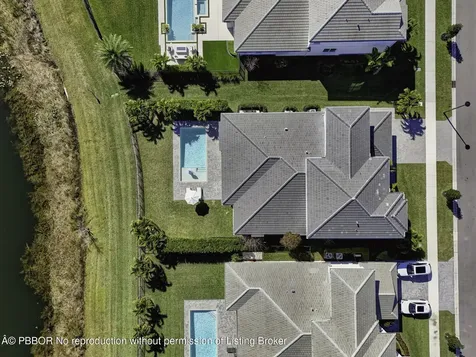9221 Crestview Circle Palm Beach Gardens FL 33412
