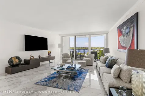 2295 S Ocean Boulevard Palm Beach FL 33480