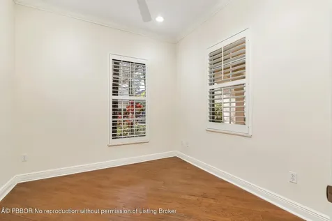957 Mill Creek Drive Palm Beach Gardens FL 33410