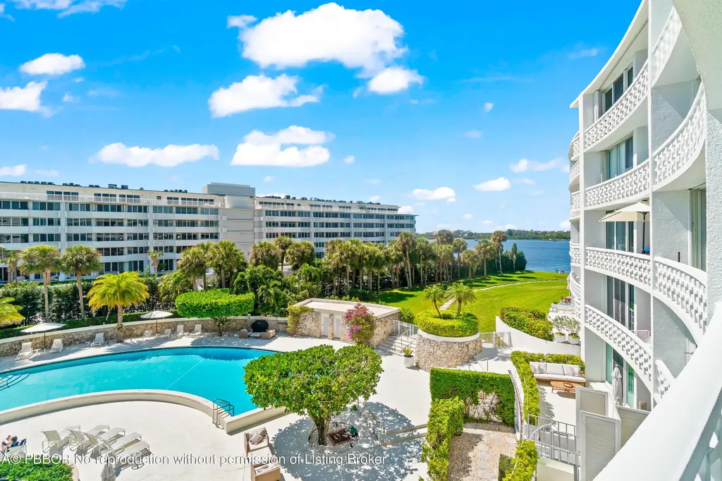 2760 S Ocean Boulevard Palm Beach FL 33480