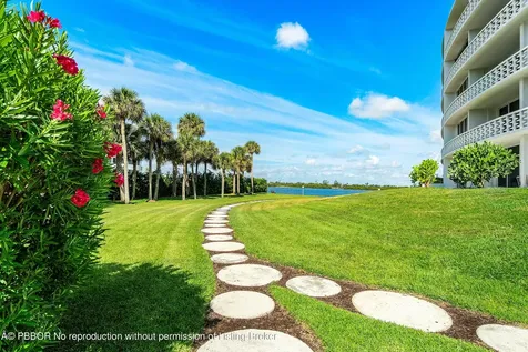 2760 S Ocean Boulevard Palm Beach FL 33480