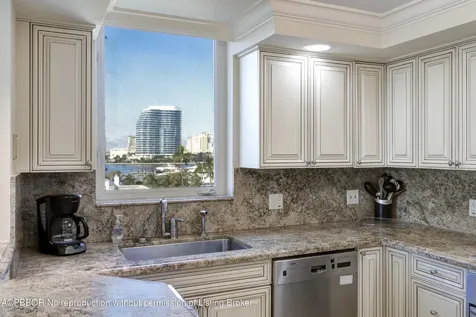 434 Chilean Avenue Palm Beach FL 33480