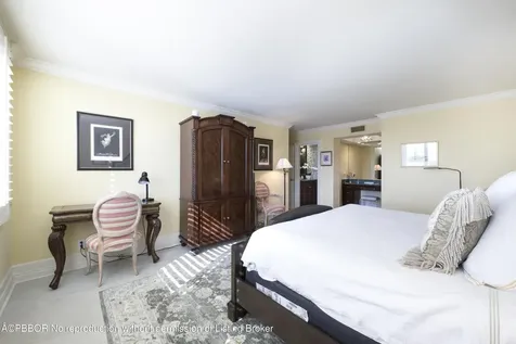 434 Chilean Avenue Palm Beach FL 33480