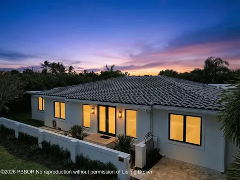 326 Palmetto Street West Palm Beach FL 33405