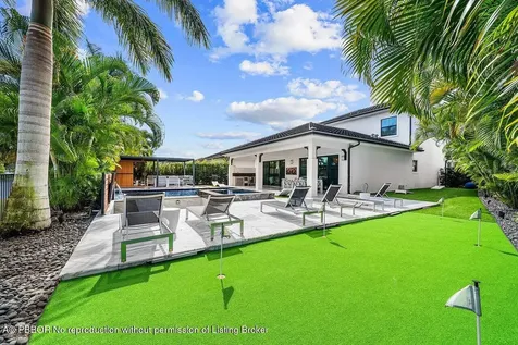 3019 Gin Berry Way West Palm Beach FL 33401