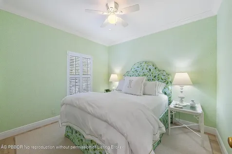 105 Evans Lane Manalapan FL 33462