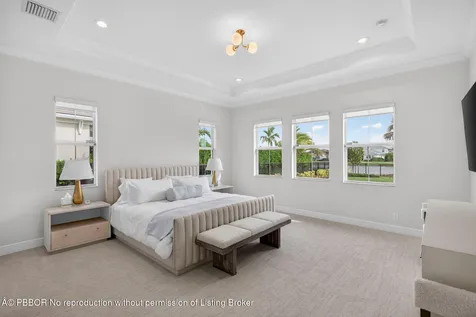 9249 Crestview Circle Palm Beach Gardens FL 33412