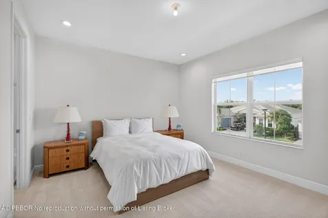 9249 Crestview Circle Palm Beach Gardens FL 33412