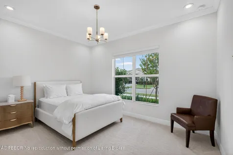 9249 Crestview Circle Palm Beach Gardens FL 33412