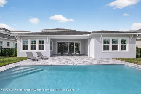 9249 Crestview Circle Palm Beach Gardens FL 33412