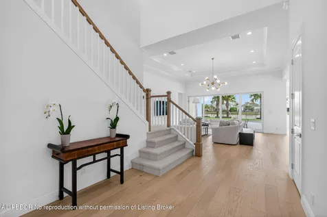 9249 Crestview Circle Palm Beach Gardens FL 33412
