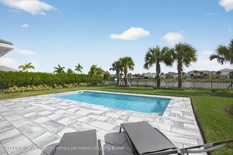 9249 Crestview Circle Palm Beach Gardens FL 33412