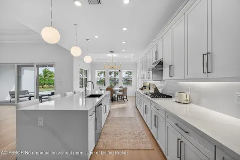 9249 Crestview Circle Palm Beach Gardens FL 33412