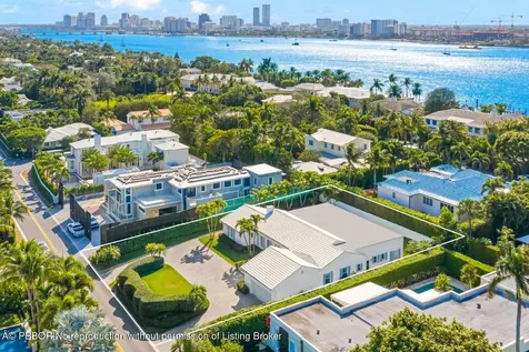 624 N Lake Way Palm Beach FL 33480