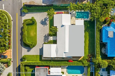 624 N Lake Way Palm Beach FL 33480