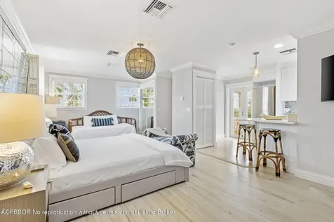 223 8th Street West Palm Beach FL 33401