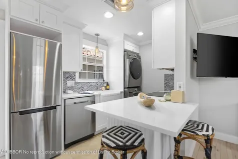 223 8th Street West Palm Beach FL 33401