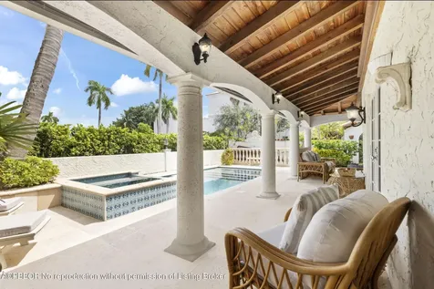 223 8th Street West Palm Beach FL 33401