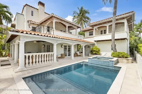 223 8th Street West Palm Beach FL 33401