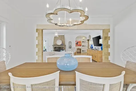 223 8th Street West Palm Beach FL 33401