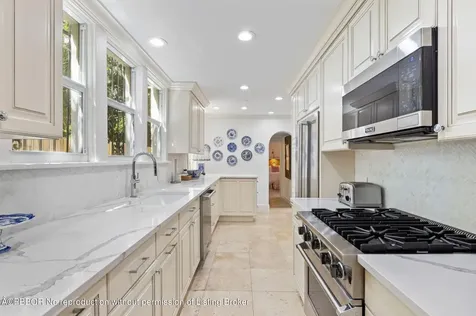 223 8th Street West Palm Beach FL 33401