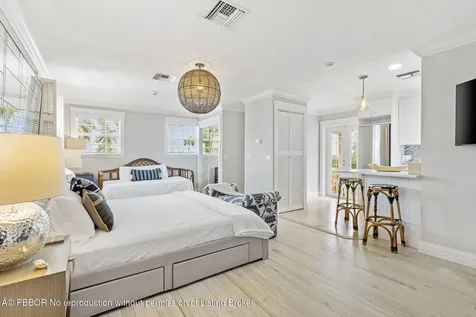 223 8th Street West Palm Beach FL 33401
