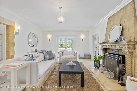 223 8th Street West Palm Beach FL 33401