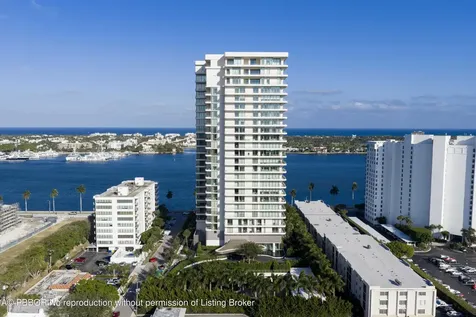 200 Arkona Court West Palm Beach FL 33401