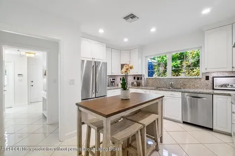 241 List Road Palm Beach FL 33480