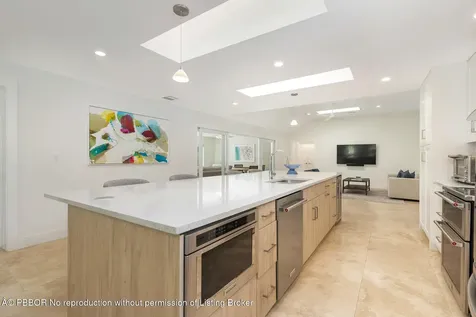 1386 S Atlantic Drive Lantana FL 33462