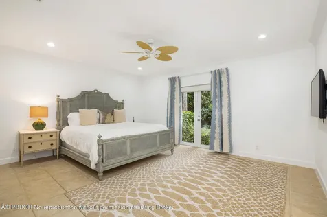 230 Osceola Way Palm Beach FL 33480